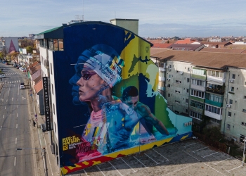 David Popovici are un portret uriaș pe un bloc din Timișoara FOTO