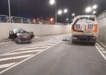 Un tânăr de 21 ani a murit după ce a zburat pe carosabil, în urma unui accident în pasajul Michelangelo din Timișoara