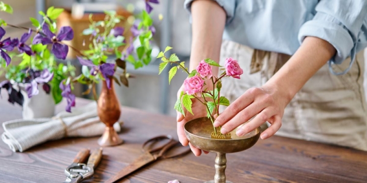Cursuri de artă japoneză a aranjamentului floral – Ikebana – la UPT