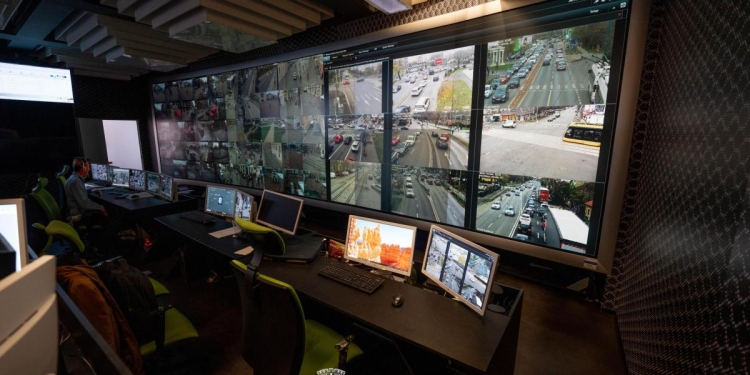 17.000 de treceri pe roșu ale șoferilor din Timișoara, în fiecare lună!