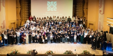 Performanță premiată la Timișoara. Sute de elevi și dascăli la Gala Performanței în Învățământul Preuniversitar
