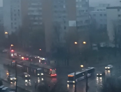 9 persoane evacuate dintr-un bloc din Timișoara. Incendiu într-un bloc din oraș