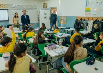 Dominic Fritz: Niciun elev din Timișoara nu mai învață pe bănci vechi