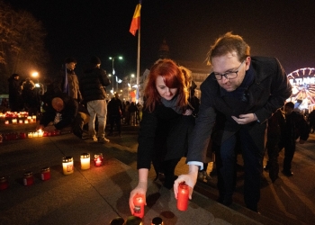 Zi de doliu la Timișoara, în amintirea eroilor Revoluției. Dominic Fritz: „36 ani de libertate plătită în sânge”