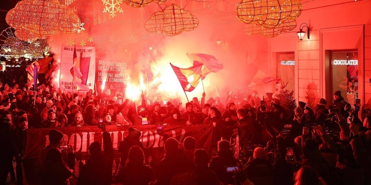 Marșul Eroilor, din nou pe străzile Timișoarei, la 36 ani de la Revoluția Română FOTO