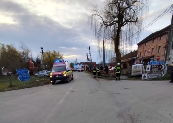 Accident între Cliciova și Bethausen. 2 persoane au ajuns la spital
