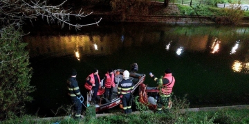 Un bărbat a căzut în Bega, la Timișoara! A fost transportat la spital în stare de inconștiență