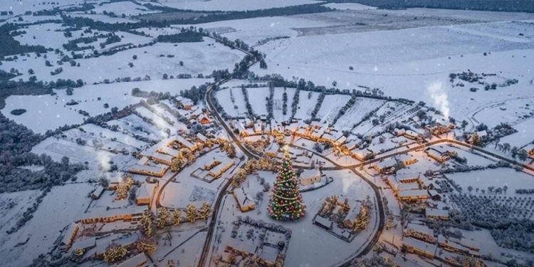 Două concerte de Crăciun la Charlottenburg, unicul sat rotund din România