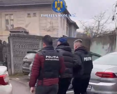 Percheziție la șeful unei bande de hoți din județul Timiș