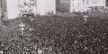 Sirenele au răsunat la Timișoara ca acum 36 ani, primul oraș liber de comunism