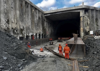 Tunelurile urșilor, la jumătatea drumului