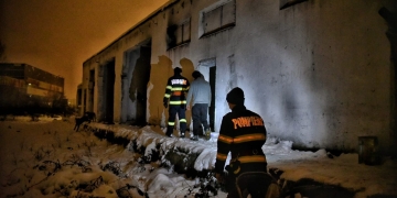 Pompierii din Timiș, zeci de misiuni de patrulare pentru salvarea din frig a oamenilor străzii