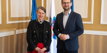 Ambasadorul Suediei în România, în vizită la Primăria Timișoara FOTO