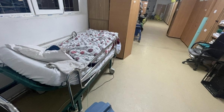Acuzații la Spitalul de Psihiatrie Jebel: pacientele cazate în spații improprii, lipsă de apă, supraaglomerare
