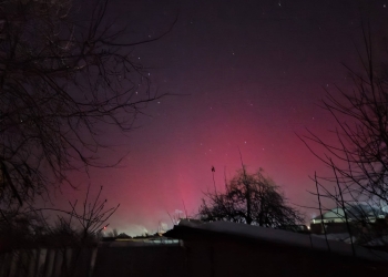 Spectaculoasa auroră boreală, văzută din nou pe cerul din județul Timiș FOTO