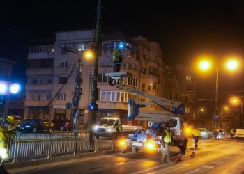Restricții de circulație în Timișoara. Începe tăierea cablurilor aeriene