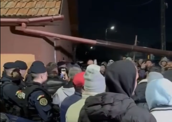 Criminalul de 13 ani și familia acestuia nu se vor muta la Sânmihaiu Român! Primăria le va respinge solicitarea