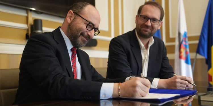 10 noi tramvaie în Timișoara până anul viitor. Primăria a semnat contractul