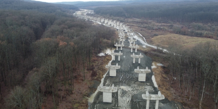 A1 Margina-Holdea: 800 de muncitori pe șantierul tunelurilor