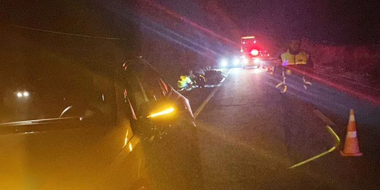 Tânăr de 22 ani, mort în urma unui accident între o mașină și un moped pe un drum din Timiș