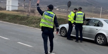 Razie de amploare pe drumurile din Caraș-Severin: peste 100 de amenzi și 6 permise reținute