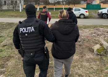 Percheziții și rețineri într-un dosar de viol, în Timiș! Șase bărbați reținuți