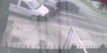 Două persoane rănite în urma unui accident produs într-o intersecție din Timișoara