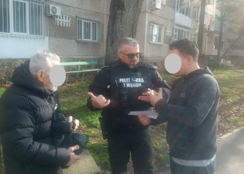 Bătrân de 91 de ani rătăcit în Timișoara, salvat de un tânăr și de Poliția Locală