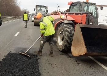Gata cu gropile! Lucrările de reparații pe centura Caransebeșului, finalizate