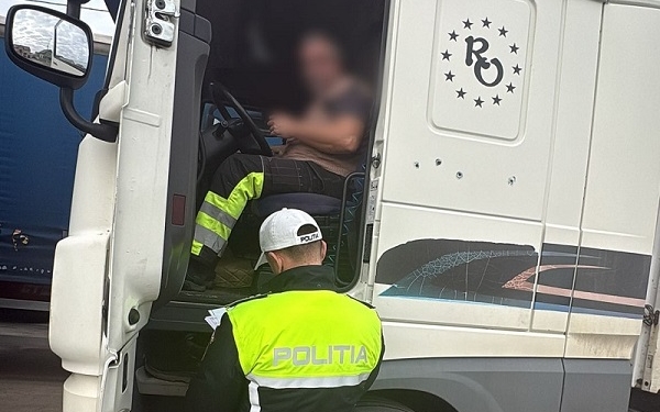Atenție, șoferi! Transportul de persoane și mărfuri, în vizorul polițiștilor din Timiș