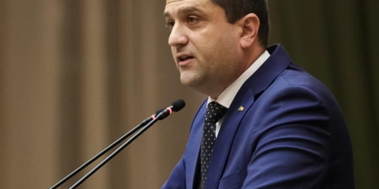 Dominic Fritz, despre moțiunea împotriva lui Radu Miruță: „A fost bazată pe dezinformarea și propaganda extremiștilor”