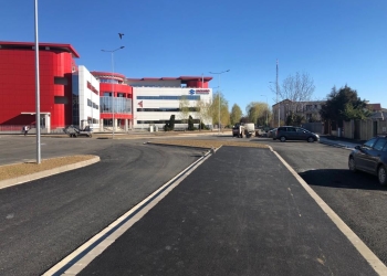 După ani de așteptare, proprietarii din Soarelui sunt despăgubiți: Primăria cumpără terenurile ocupate de strada și parcare de pe bulevardul Prezan