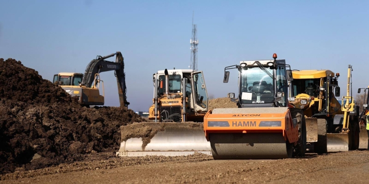 Start oficial pe drumul Timișoara – Sânandrei. Au început lucrările de lărgire la 4 benzi