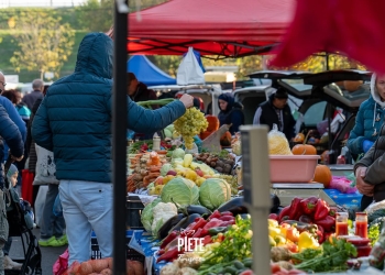 Piețele din Timișoara, locul unde se întâlnesc prospețimea și tradiția FOTO