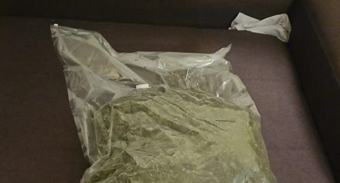 Bărbat din Timișoara, prins în flagrant în timp ce încerca să vândă canabis de 30.000 lei