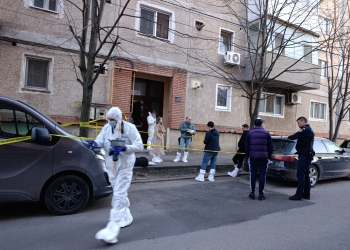 O femeie din Timișoara, înjunghiată mortal de propriul fiu FOTO