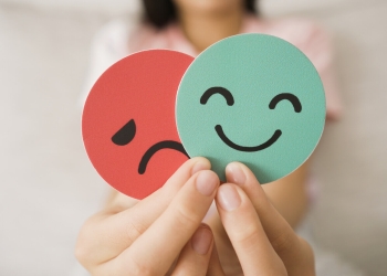 Tulburarea bipolară, dincolo de mituri și etichete folosite greșit! Medicii de la Spitalul CFR din Timișoara vin cu informații utile