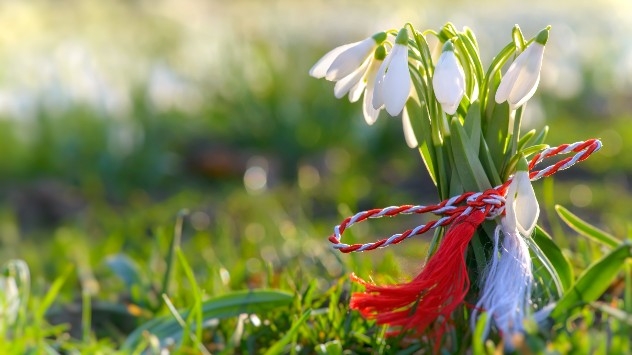 Vreme caldă în vestul țării, la început de primăvară