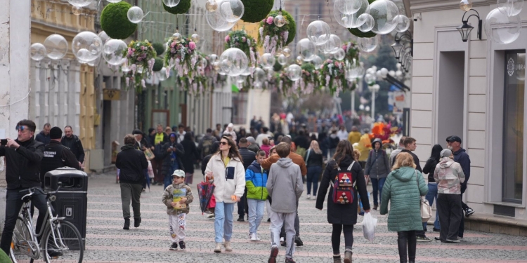 Târgul de Paște 2026. Centrul Timișoarei devine o scenă pentru tradiții și artă