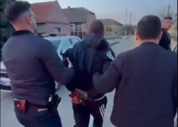 Urmărit național pentru trafic de migranți, prins lângă Timișoara