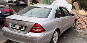 Un şofer de 50 ani a lovit şase maşini după ce i s-a făcut rău la volan, pe o stradă din Timişoara