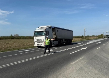Peste 200 de amenzi aplicate de polițiștii din Timiș, în urma unor controale pe DN6