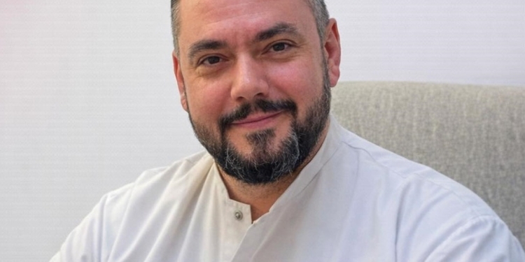 Strigăt de ajutor, nu păcăleală de 1 aprilie! Un medic din Timișoara a salvat viața unei bătrâne, după un telefon neașteptat