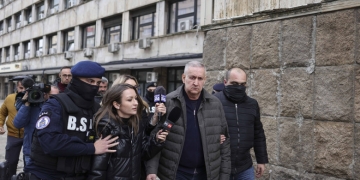 Cristian Anton, șeful ARR, liderul grupării care frauda examenele pentru atestate profesionale! În locuințele sale s-au găsit 500.000 euro