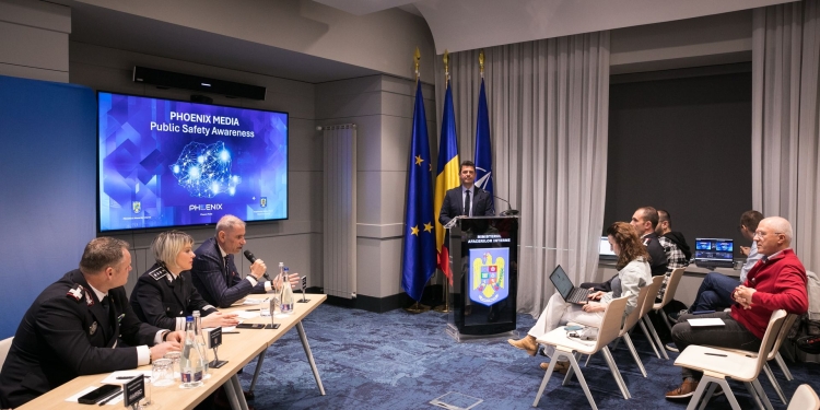 Copiii dispăruți, persoanele urmărite sau evadate și avertizările de vreme severă, direct pe panourile publicitare digitale din București și alte 17 orașe