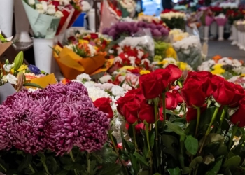 Primăvara colorează piețele din Timișoara înainte de 8 Martie FOTO