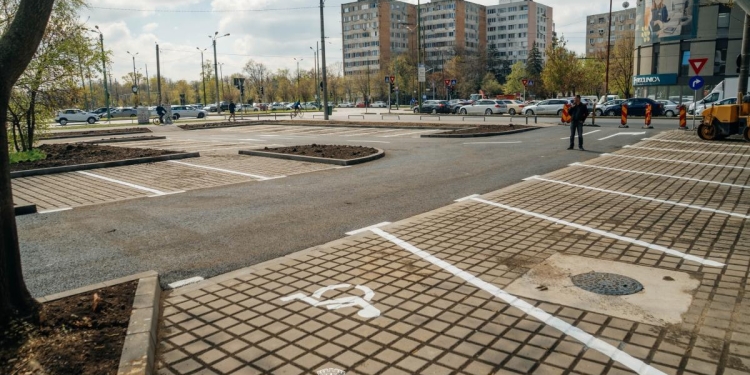 Spațiu recuperat de Primăria Timișoara, transformat în parcare publică