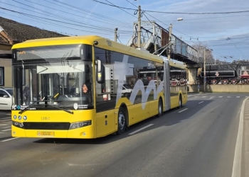 Mai multe tramvaie și primele firobuze noi pe liniile metropolitane din 30 martie