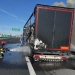 Tir în flăcări pe autostrada A1, în județul Timiș! Se circulă pe o singură bandă