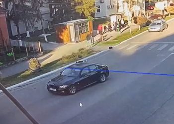 Fată în stare gravă, după ce a fost lovită pe trecerea de pietoni în orașul Buziaș